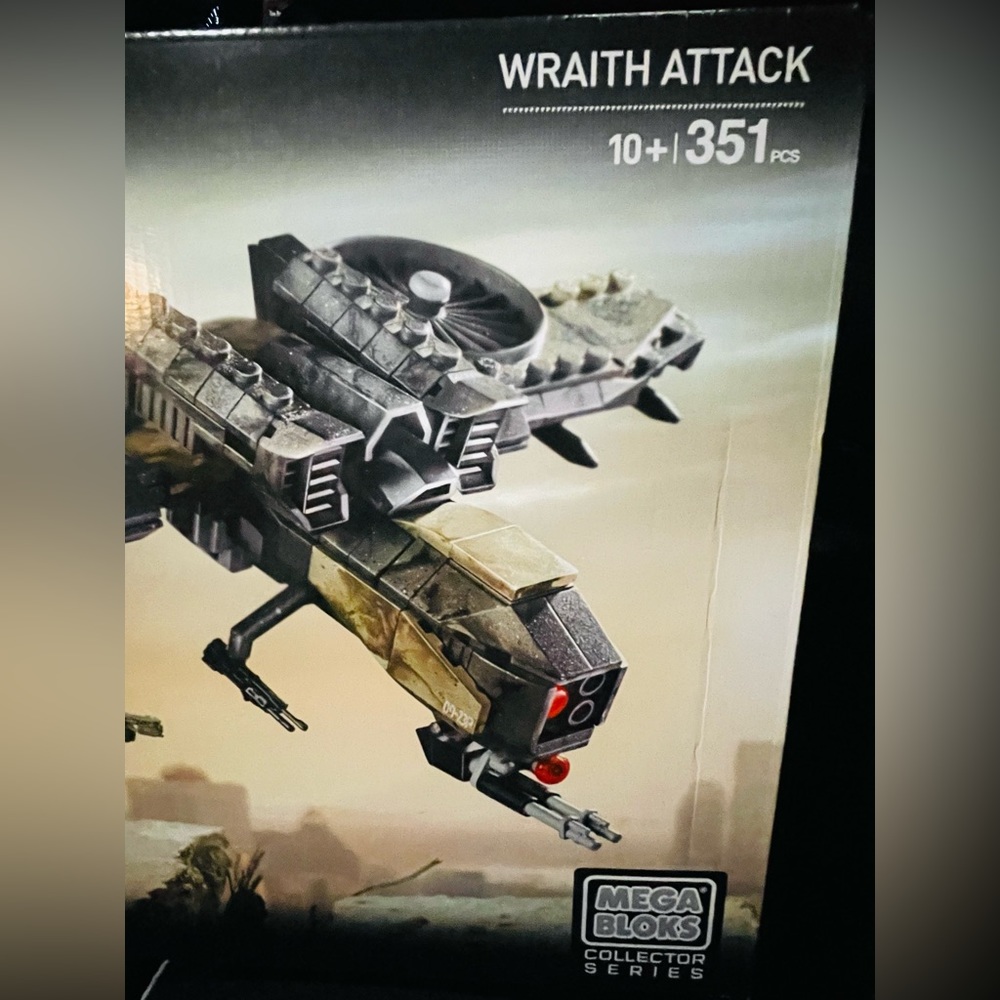 New Call Of Duty Mega Bloks Wraith Attack DKX54 (351 PCs) - Picture 3 of 9